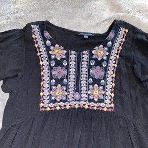 Flowy American Eagle blouse